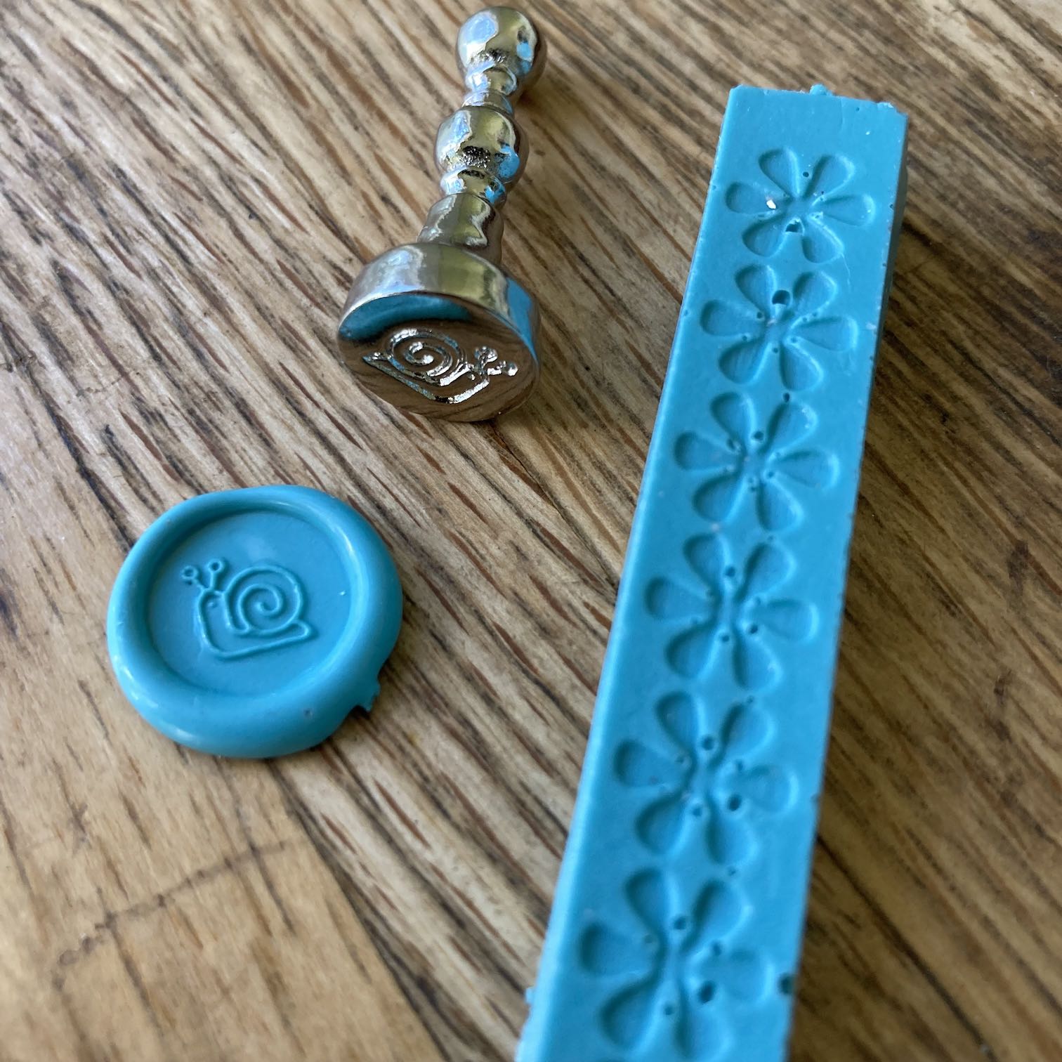 Send More Snail Wax Seal Set - The Paper Seahorse